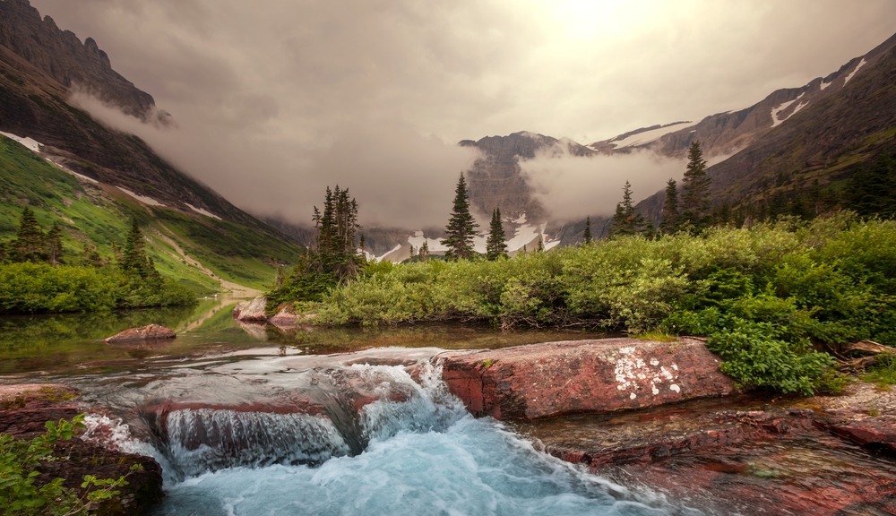Glacier Nationalpark Kanada, See, Tannen, Berge